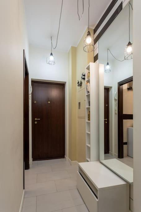 Close-Urban Chic - City Center - Studio Apartment - Plac Konstytucji Varsovia Exterior foto